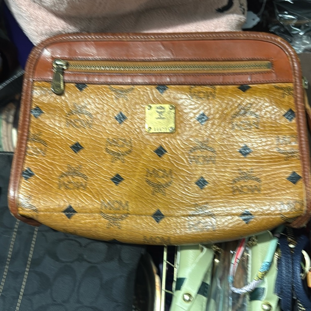 MCM Pouch